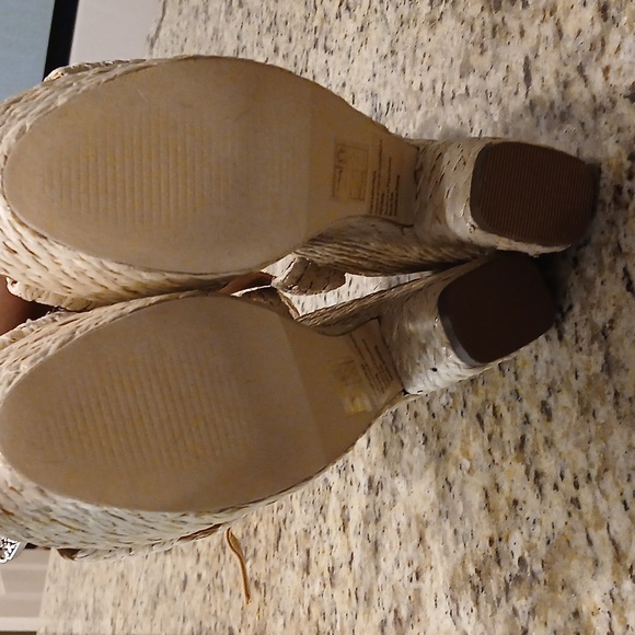 SHELLY'S LONDON ESPADRILLE PLATFORM - Picture 2 of 4